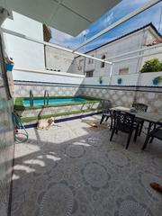 Casa a Martos. P-.571 ¿buscas casa con piscina? la tenemos!!!