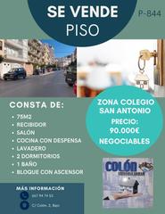 Pis a Martos. Se vende piso en zona colegio san antonio ?? por tan sólo 90.000