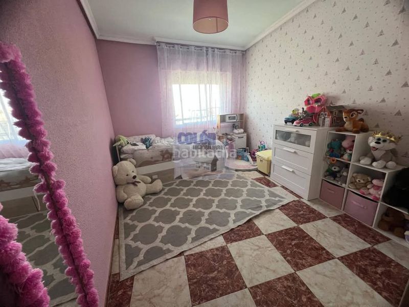 Foto 61b3bd4b-4201-4b91-9d69-f8ce6cb8e935. Pis a Martos