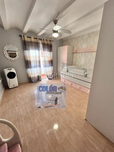 Foto aa90dbeb-4e91-4ba0-8bb1-622aca7fd408. Casa con camino in Martos