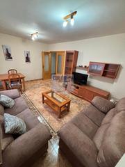 Appartement à Martos. Se vende gran piso de 130m2, con dos plazas de garaje ??en zona