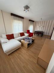 Piso en Martos. Se vende bonito piso con plaza de garaje ??en zona mercadona, po