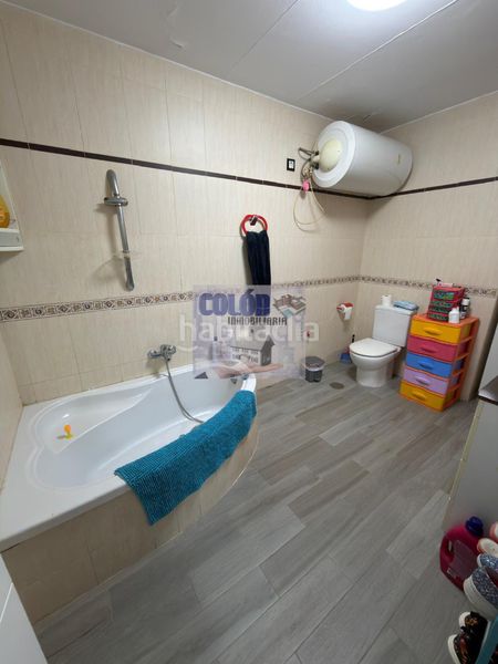 Foto a78faf45-c87c-49c1-93fb-50155704bece. Casa a Martos