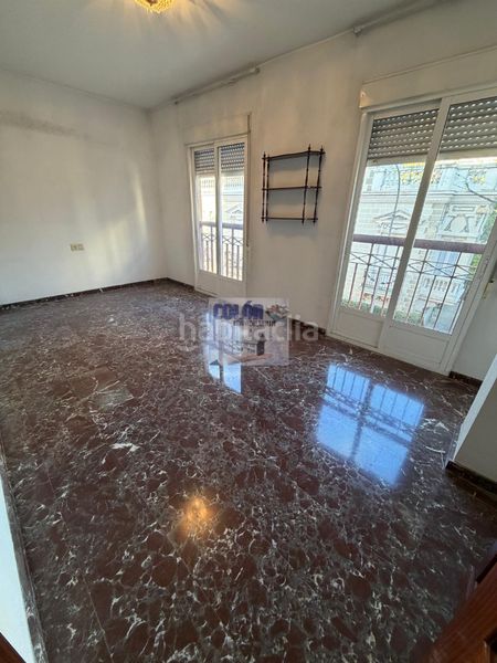 Foto 7006c594-8b4b-4db3-a05f-8fee15fb56be. Flat with heating parking in Martos