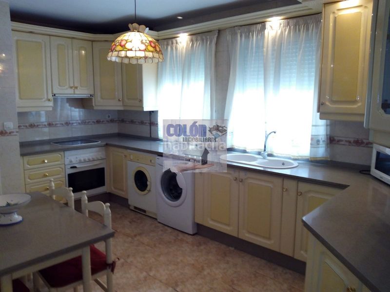 Foto c2572181-9849-4d1e-b51d-838ccce2d7de. Flat with heating in Martos
