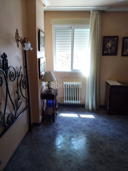 Foto ef1bb6f2-b077-4d83-9691-c698b96db559. Flat with heating in Martos