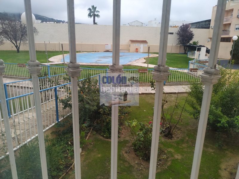 Foto 98b49f45-75a4-4650-add0-e469f97080e5. Planta baixa amb aparcament piscina a Martos