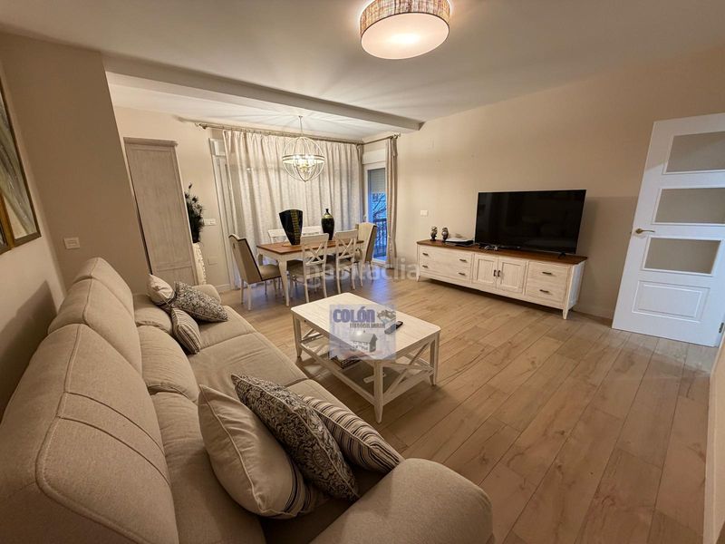 Foto c8657d1a-b323-4965-aedb-68e35c2af516. Flat in Martos