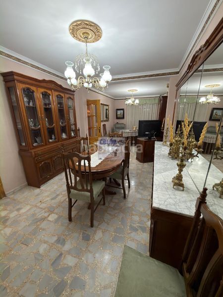 Foto 1b773f18-4089-450f-9d65-582e355cd252. Casa amb calefacció a Martos