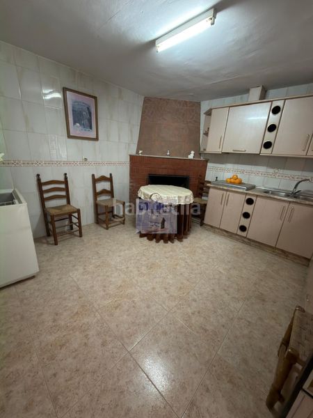 Foto 8b6e5fc4-8852-4b3c-a467-b9aa5a62857d. Casa amb calefacció a Martos