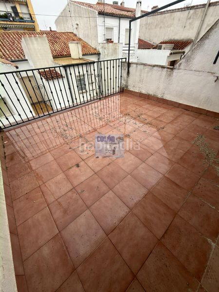 Foto a6357f59-0733-41a4-a30c-f02fdb6bc021. Casa amb calefacció a Martos