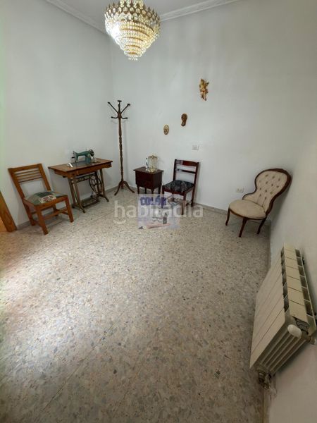 Foto ef8d3954-5eda-432d-8cb7-6149f9eee2e1. Casa amb calefacció a Martos