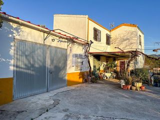 Finca rústica en Fuensanta de Martos