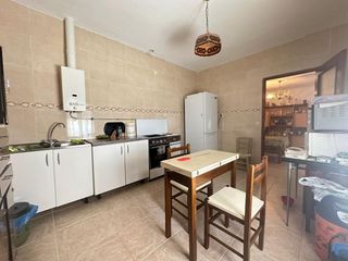 Casa en Puebla de Almoradiel (La). Ubicada en puebla de almoradiel, esta encantadora vivienda de 19