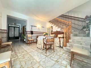 Maison à Puebla de Almoradiel (La). Ubicada en puebla de almoradiel, esta encantadora vivienda de 19