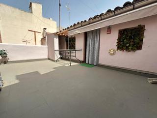Casa aparellada a Quintanar de la Orden. Tu vivienda perfecta en pleno centro de quintanar de la orden