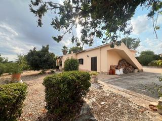 Masia a Gran Via de Colom. Fantástica finca rústica en inca!!