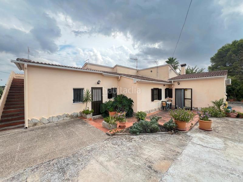 Foto eb3fbf6f-bd82-43ad-8491-966aa5ec5252. Casale con parcheggio in Gran Via de Colom Inca