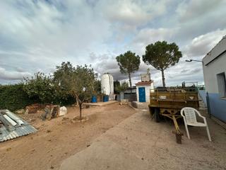 Mas à Quintanar de la Orden. ¡tu refugio te espera! finca con olivar en plena producción y po