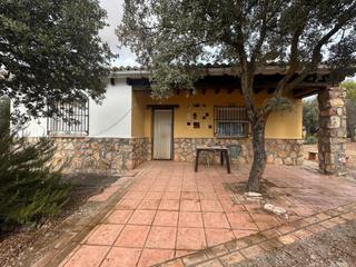 Mas à Quintanar de la Orden. ¡oportunidad única! finca agrícola de más de 2 hectáreas con oli