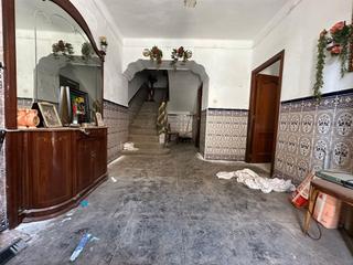 Maison à Quintanar de la Orden. Centro de quintanar de la orden: inversión o sueño a medida