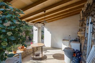Casa a Esporles. Espectacular casa de 3 plantas en esporles con vistas a la tramu