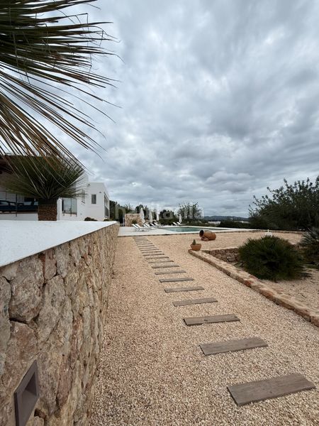 Foto 956ffc9a-d687-40ab-a1a0-f7fe86b44319. Location chalet avec cheminée chauffage piscine dans Ibiza