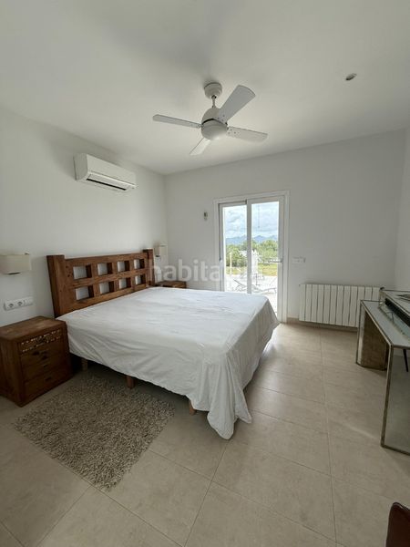 Foto b17cb2de-8c7d-4383-afb2-a2ea978b8366. Location chalet avec cheminée chauffage piscine dans Ibiza