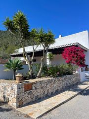 Lloguer Xalet a Sant Josep. Espectacular villa en ibiza!!