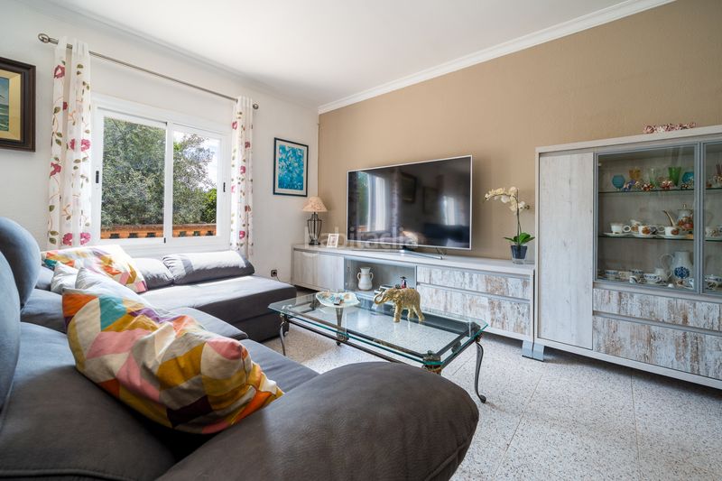 Foto 11e4e43a-6280-47db-bf52-09f3ce8ded91. Chalet espectacular finca con piscina en marratxi!!! en Marratxí