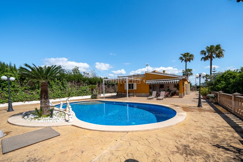 Foto be69acc5-4621-4353-9791-885b5b2094e7. Chalet espectacular finca con piscina en marratxi!!! en Marratxí