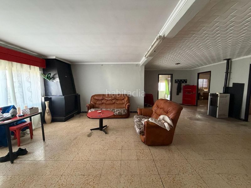 Foto 66f22fd6-81a5-41da-9019-84c9081f2321. Casa amb xemeneia a Puebla de Almoradiel (La)