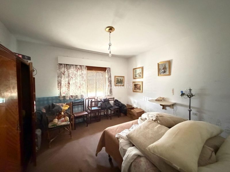 Foto b7d6b6b7-8e53-47f5-a250-6bbb1fdaa2e7. Casa amb xemeneia a Puebla de Almoradiel (La)