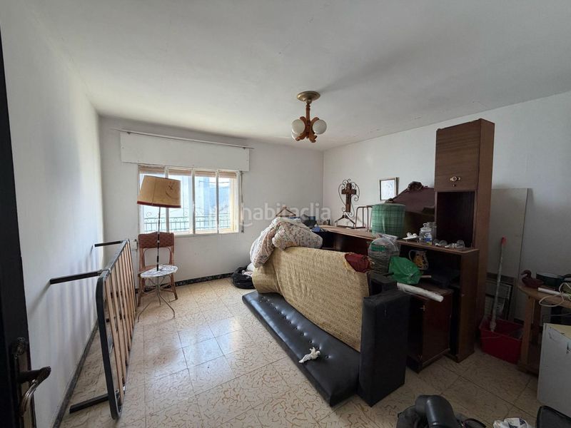 Foto d953e98c-018c-498c-9b47-d5ac3d8f63f1. Casa amb xemeneia a Puebla de Almoradiel (La)