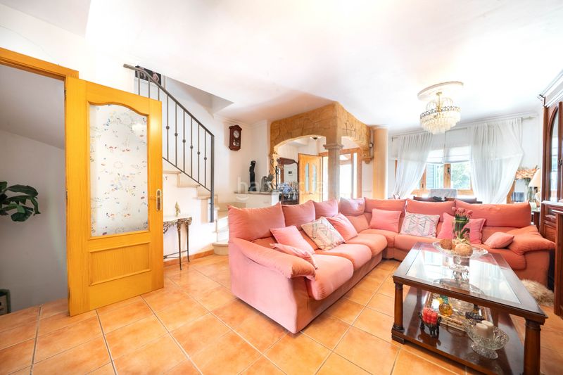 Foto a74dab91-d628-4778-88fb-535b1fcd408e. Casa aparellada amb calefacció aparcament a Can Pastilla Palma de Mallorca