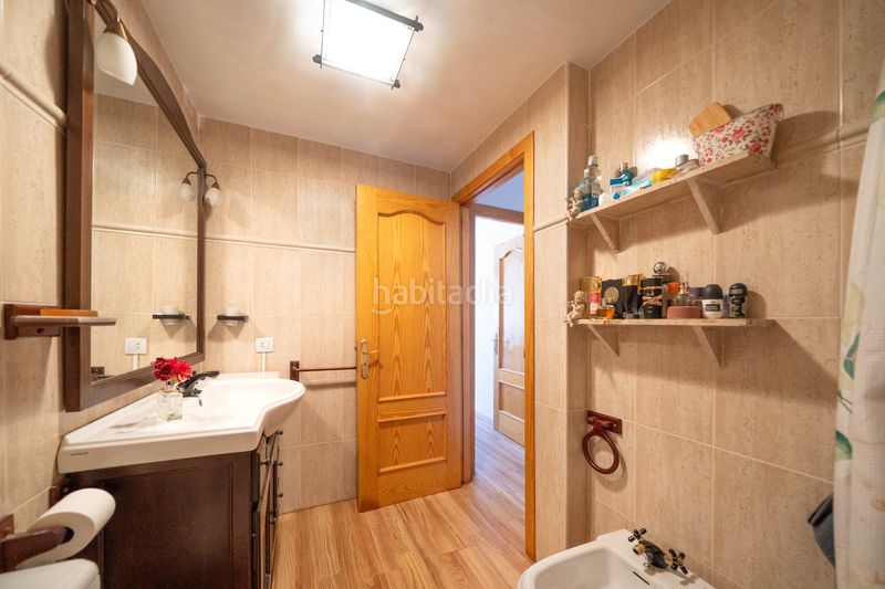 Foto b3412d4b-53d9-4fc0-bbac-d9b5f18562b6. Casa aparellada amb calefacció aparcament a Can Pastilla Palma de Mallorca
