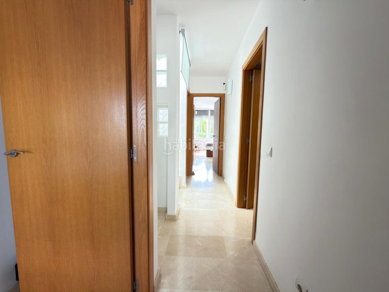 Foto 1349313e-38be-4402-9c54-bdeeb09b67e9. Casa adossada amb xemeneia aparcament a Son Serra-Sa Vileta Palma de Mallorca