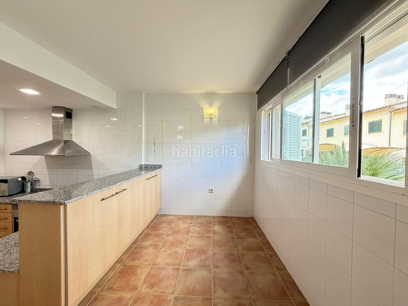 Foto 4b14c487-a1ae-4087-a2b9-670ded9b7d2d. Casa adossada amb xemeneia aparcament a Son Serra-Sa Vileta Palma de Mallorca