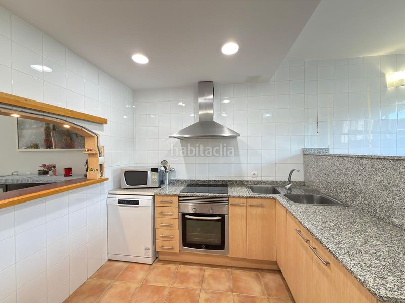 Foto 4ffefe5d-1ca2-4db0-8a7a-5705cd8d4cfb. Casa adossada amb xemeneia aparcament a Son Serra-Sa Vileta Palma de Mallorca