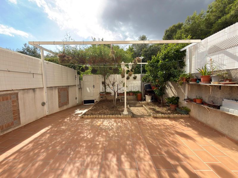 Foto 8c985a53-b7c4-49bf-84c7-44d96e2df46b. Casa adossada amb xemeneia aparcament a Son Serra-Sa Vileta Palma de Mallorca