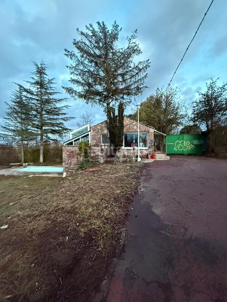 Foto 5dd452c9-2b6d-47ba-858f-4e7a7ac5c22b. Haus mit kamin parking pool in Chozas de Abajo