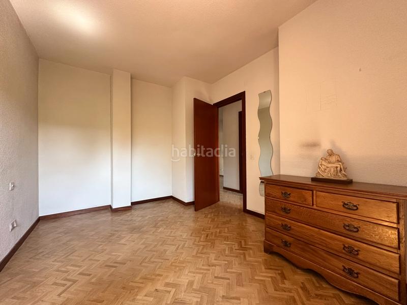 Foto 69a8d7e5-92b0-4908-99a9-2fcce0685d90. Flat with heating parking pool in primera fase-nuevo Tres Cantos Tres Cantos