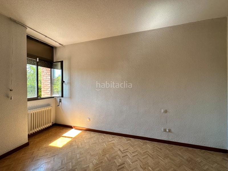 Foto 80c8f3bc-7134-4abf-bdec-17e75527c329. Pis amb calefacció aparcament piscina a primera fase-nuevo Tres Cantos Tres Cantos