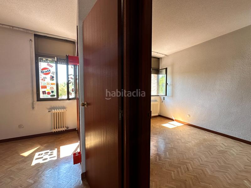 Foto c5a6a516-e578-439e-970b-a26a9135c9e8. Pis amb calefacció aparcament piscina a primera fase-nuevo Tres Cantos Tres Cantos