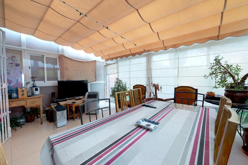 Foto e0009f72-d7a4-45a2-bf86-eb3260c4d4a8. Chalet avec cheminée chauffage parking piscine dans Tres Cantos