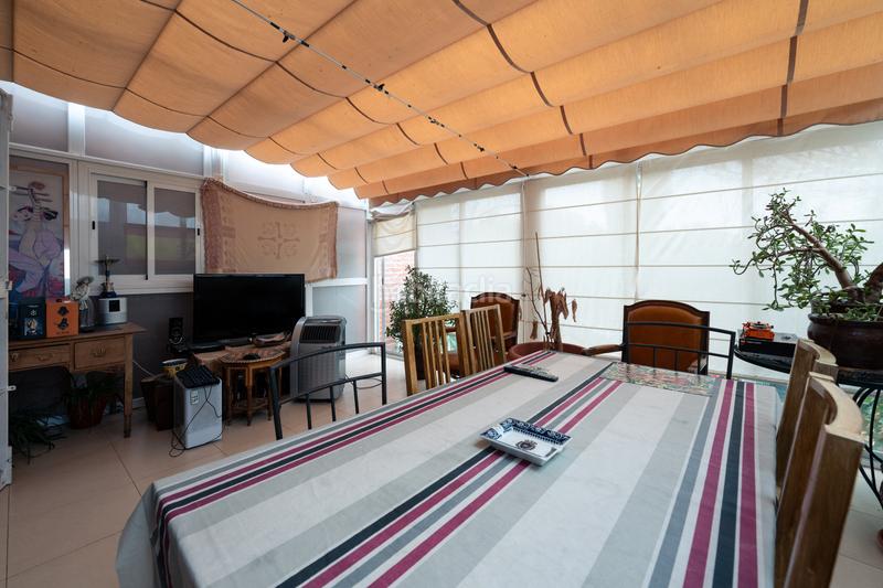 Foto 880a0016-7904-423b-8f1c-aa61e7decdda. Chalet con camino riscaldamento parcheggio piscina in Tres Cantos