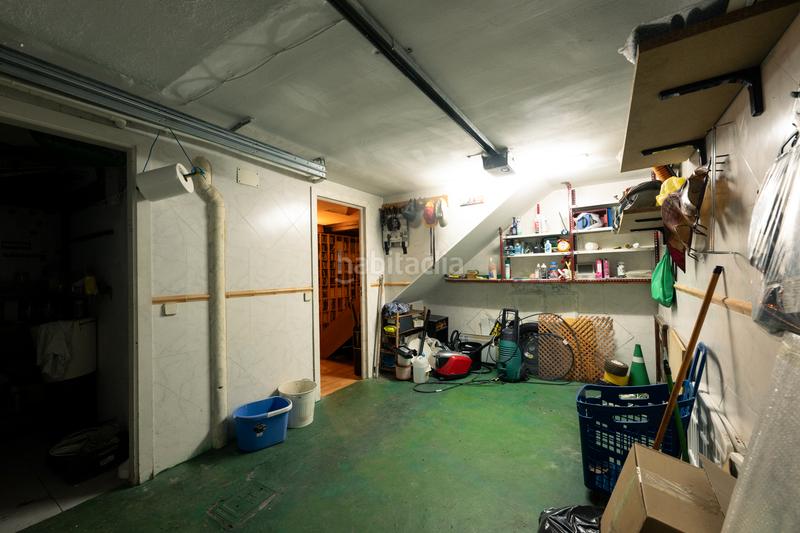 Foto cb083cf5-df51-4245-8d8b-626a4569ae5a. Xalet amb xemeneia calefacció aparcament piscina a Tres Cantos