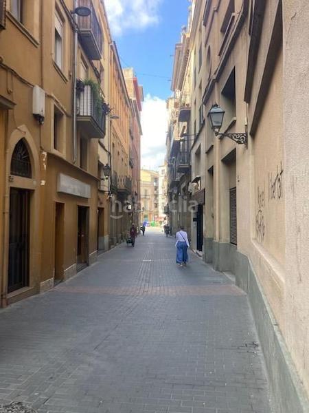 Foto bb0059d8-a08e-4496-939a-f8989204cc46. Local comercial en Barri Antic Manresa