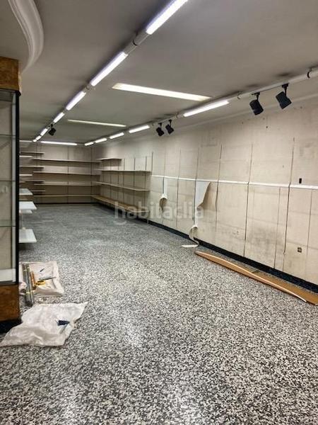 Foto d596d0bc-b8a1-45fb-8a74-2b3964deaf06. Local comercial en Barri Antic Manresa