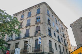 Local Comercial  Carrer de sant francesc. Possibilitat de fer canvi dús a habitatge (i fer-hi 2 habitatges